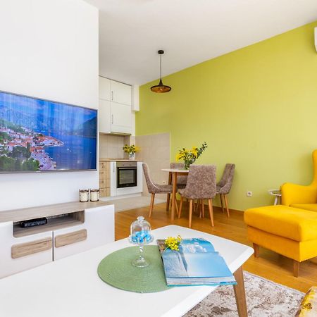 Apart Hotel M S Katunjanin Herceg Novi Buitenkant foto