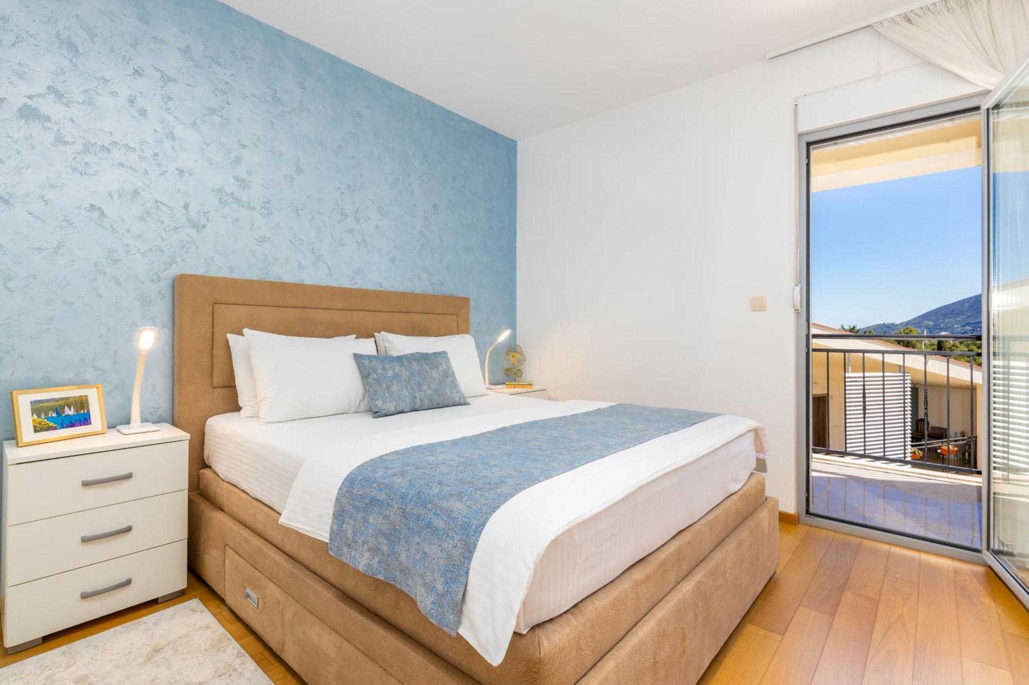 Apart Hotel M S Katunjanin Herceg Novi Buitenkant foto