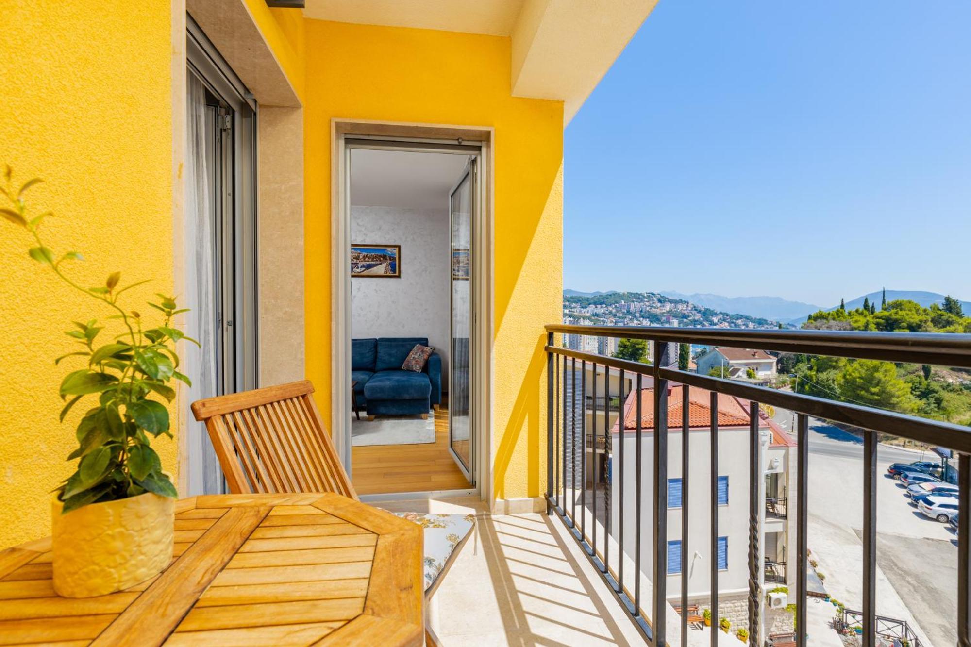 Apart Hotel M S Katunjanin Herceg Novi Buitenkant foto
