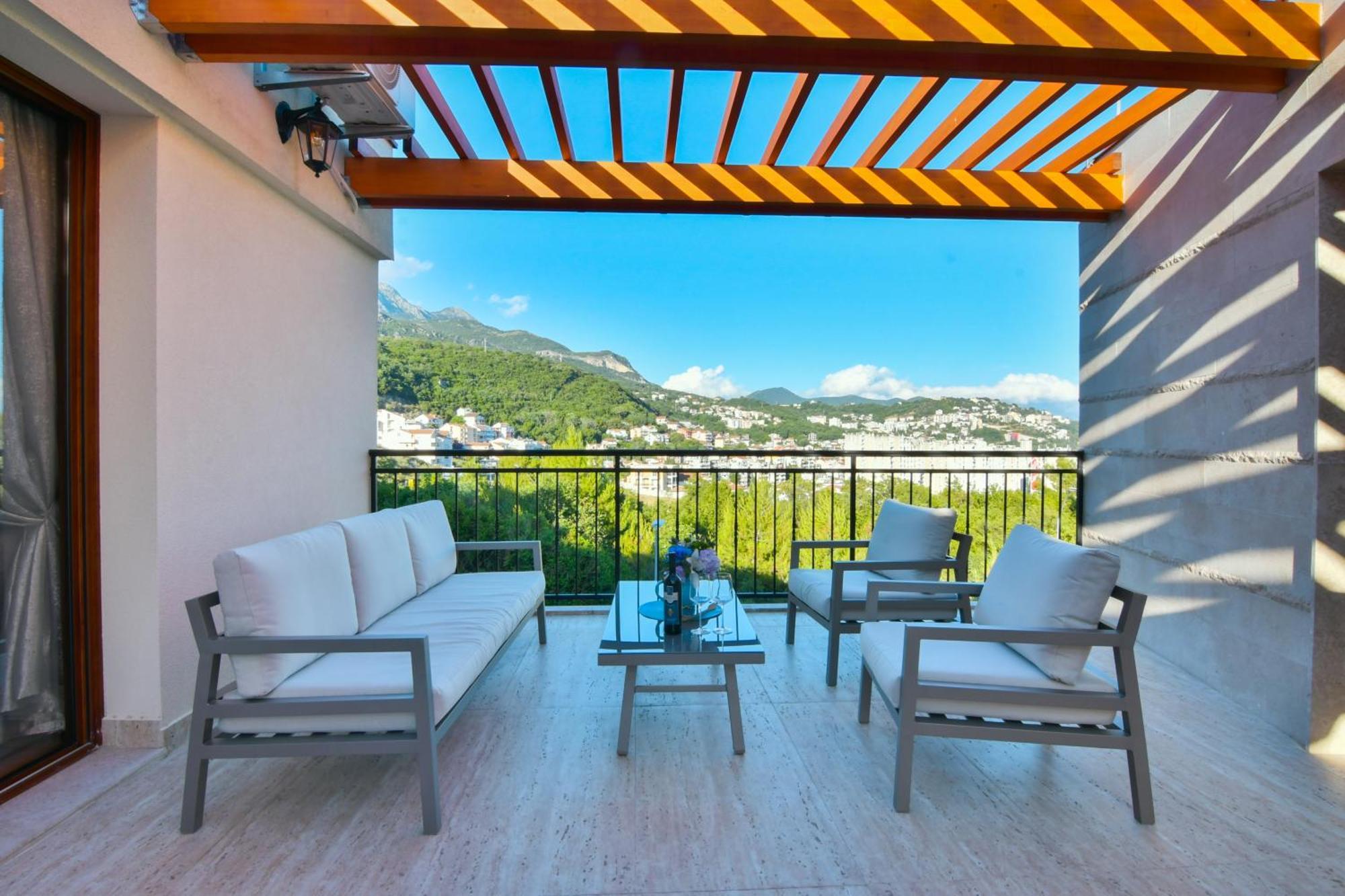 Apart Hotel M S Katunjanin Herceg Novi Buitenkant foto