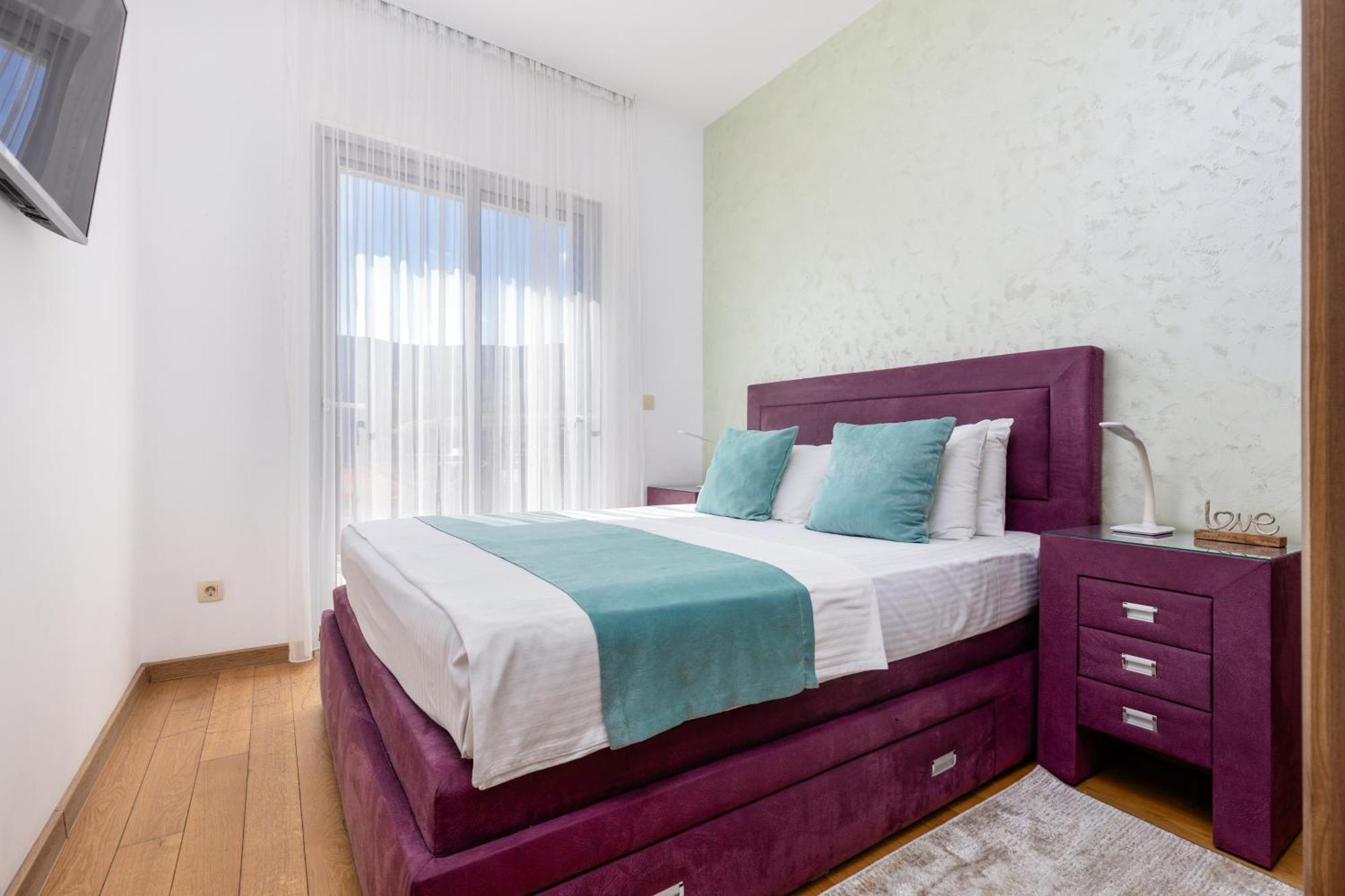 Apart Hotel M S Katunjanin Herceg Novi Buitenkant foto