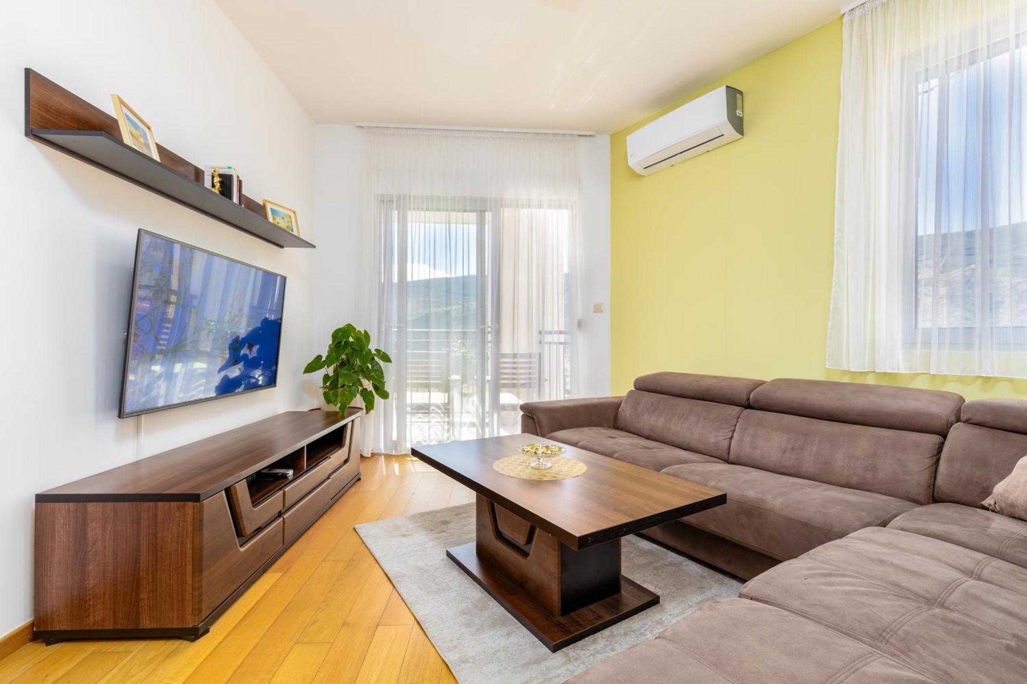 Apart Hotel M S Katunjanin Herceg Novi Buitenkant foto