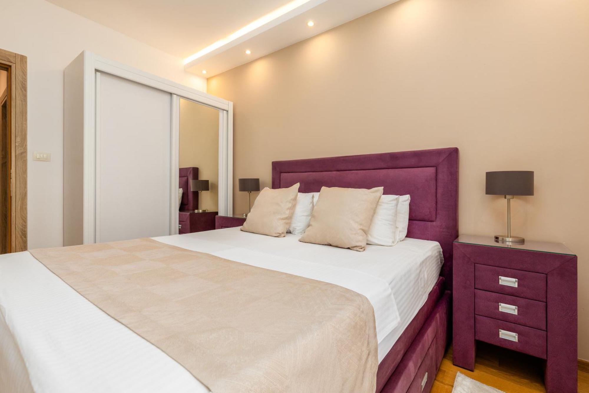 Apart Hotel M S Katunjanin Herceg Novi Buitenkant foto