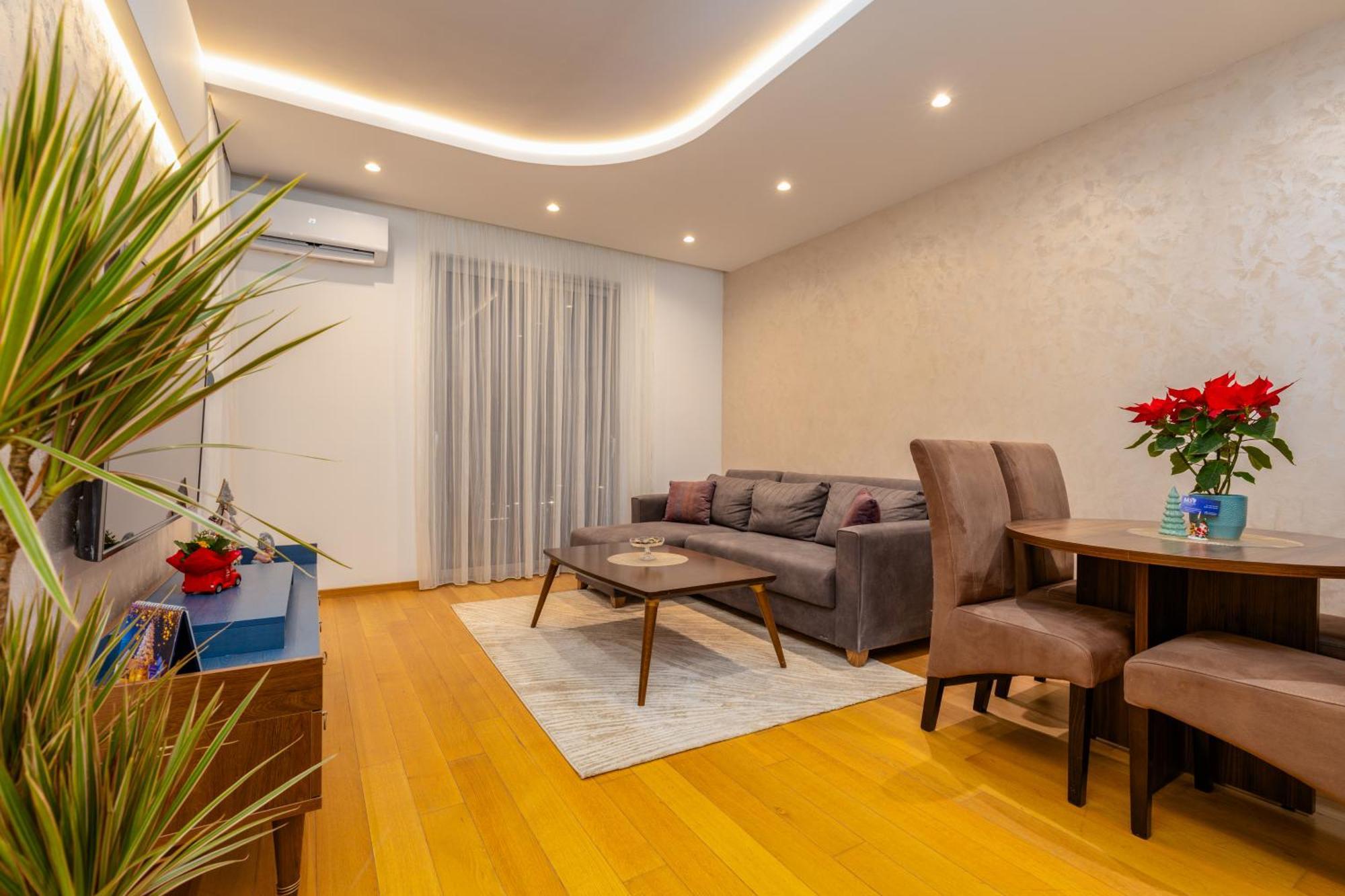 Apart Hotel M S Katunjanin Herceg Novi Buitenkant foto