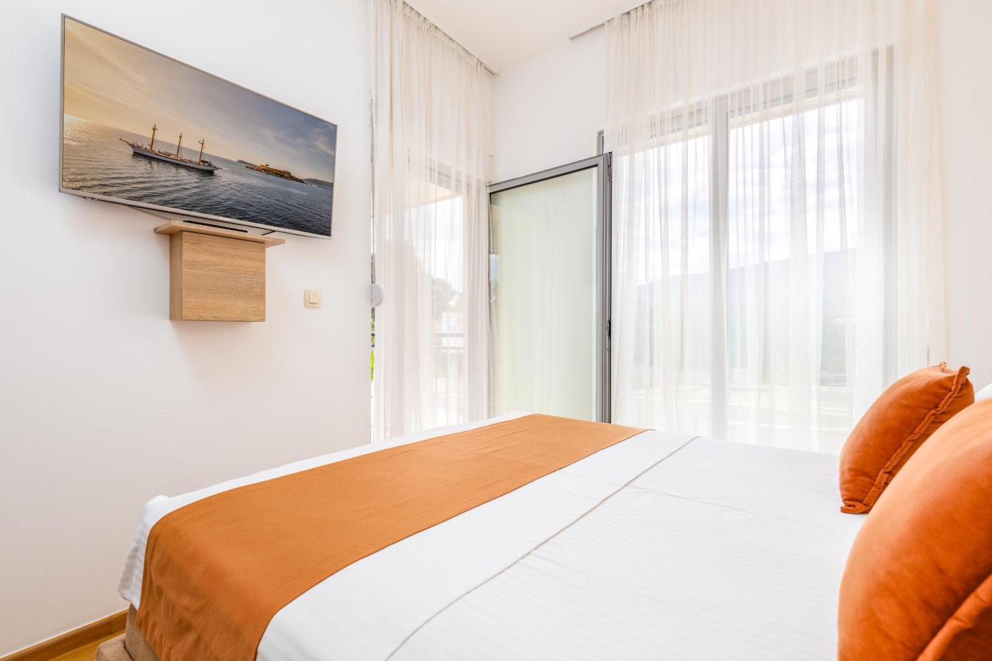 Apart Hotel M S Katunjanin Herceg Novi Buitenkant foto