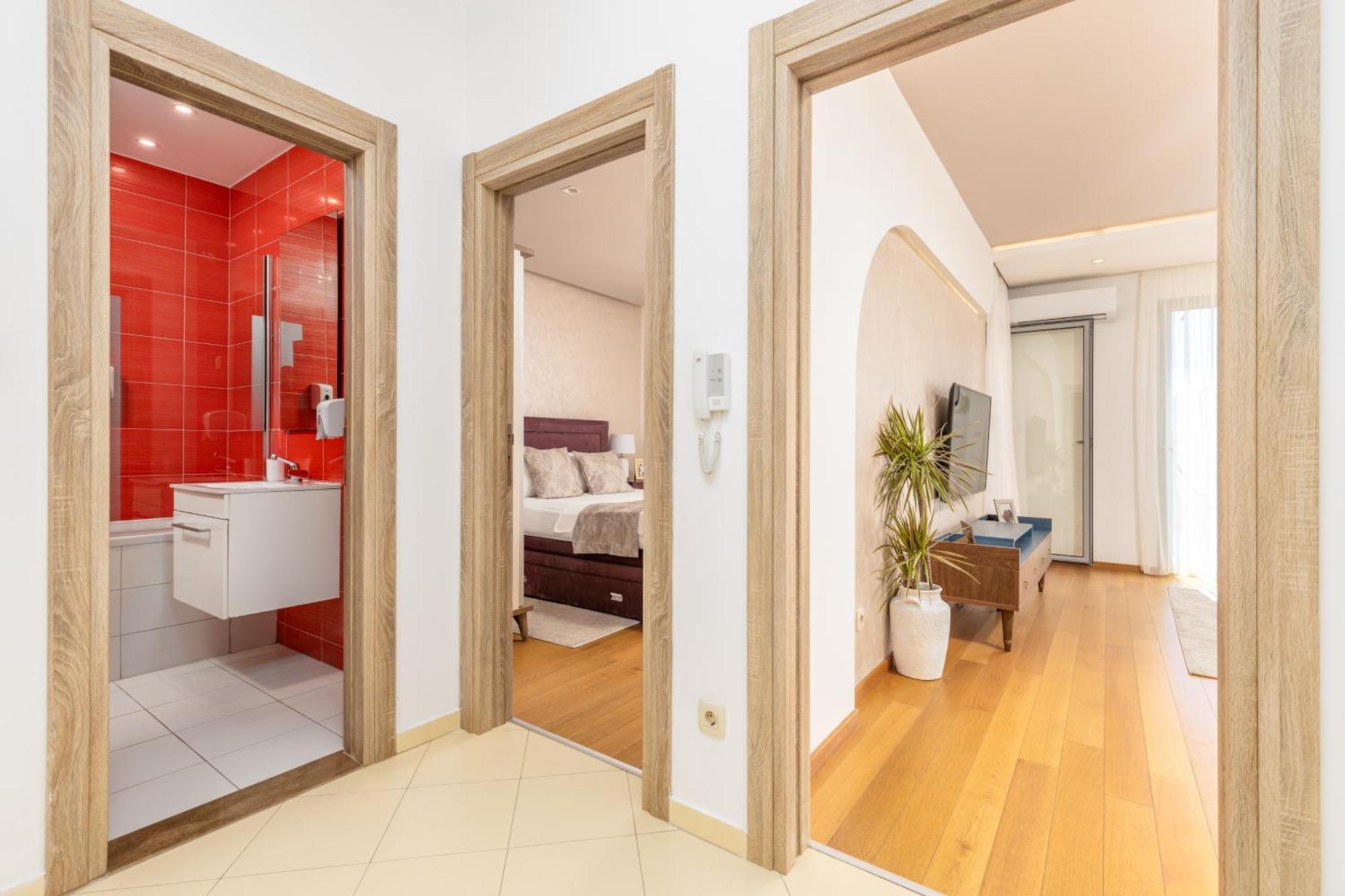 Apart Hotel M S Katunjanin Herceg Novi Buitenkant foto